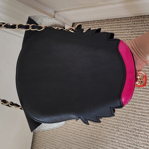 Betsey Johnson Leather Black & sparkley white Dog Crossbody Bag W/ Squeaker Nose - Picture 6 of 10